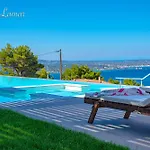Willa Lamar Private Luxury *
