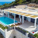 Lamar Private Luxury