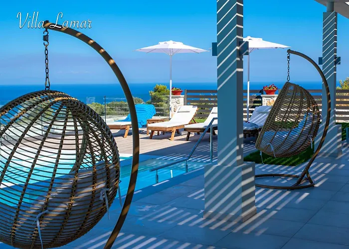 Lamar Private Luxury *