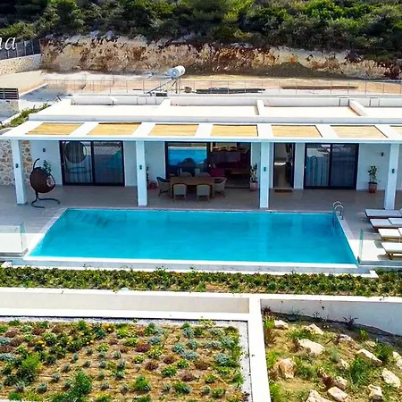 Villa Lamar Private Luxury