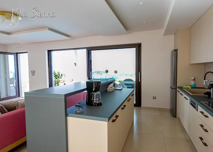 Lamar Private Luxury Villa Marathiás